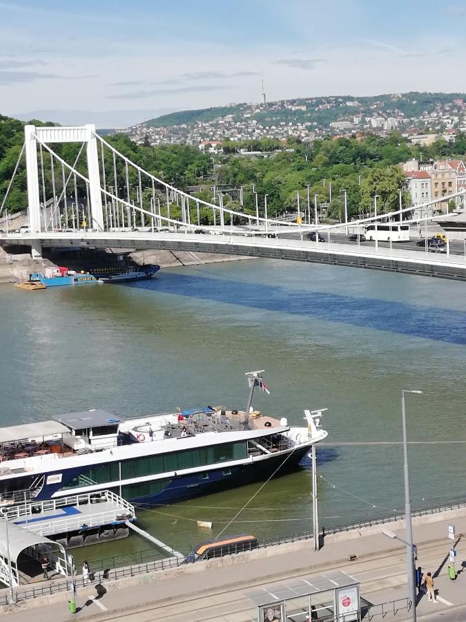 Vip Residence Riverside 26 Budapeste Exterior foto